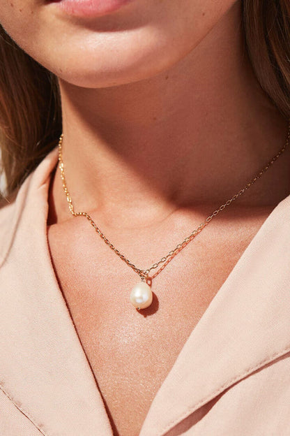 Freshwater Pearl Pendant Necklace Uncommon Things