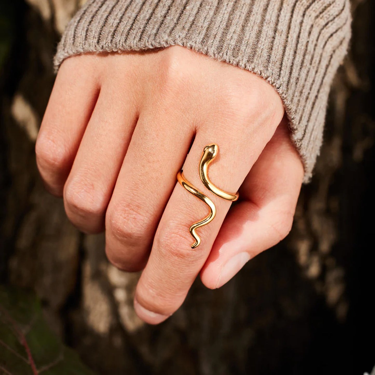 Snake Shape 18K Gold-Plated Bypass Ring Uncommon Things