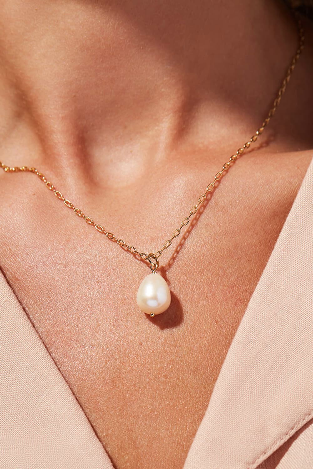 Freshwater Pearl Pendant Necklace Uncommon Things