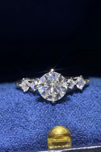 Something To See 1 Carat Moissanite Ring Uncommon Things