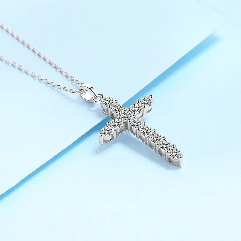 Moissanite Diamond Necklace Uncommon Things